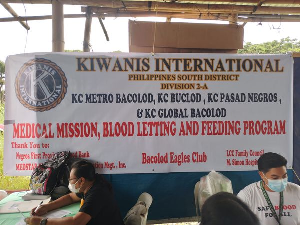 Thank you Kiwanis International for the medical, bloodletting and feeding program – Kap Rosinie Distrito